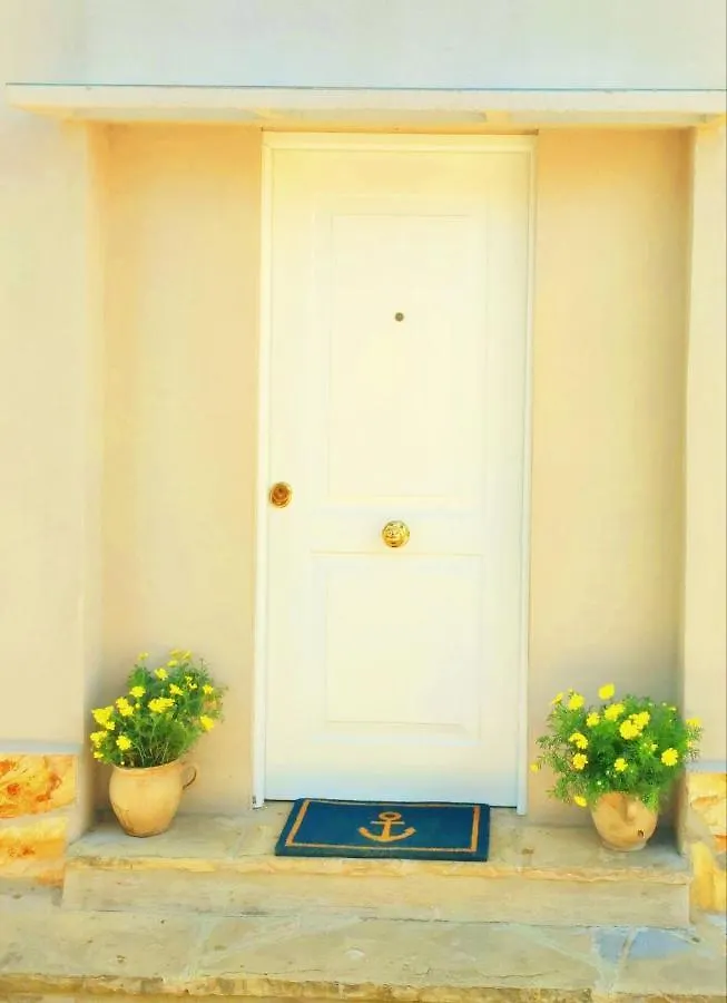Villa House With Pool Near Park Guell Barcellona 0*,  Spagna