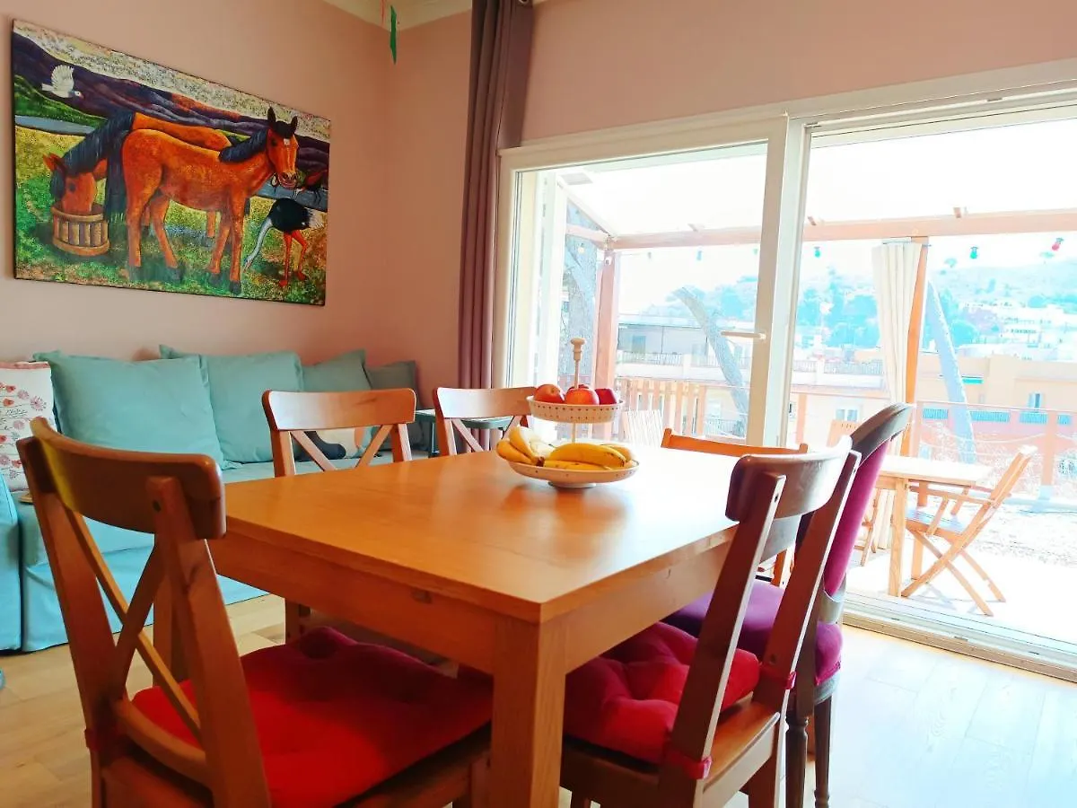 Villa House With Pool Near Park Guell Barcellona Casa vacanze